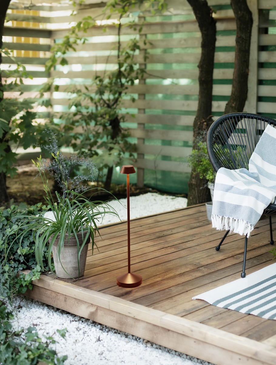 ΕΠΙΔΑΠΕΔΙΟ ΦΩΤΙΣΤΙΚΟ Corten Die-Casting Aluminium & Polycarbonate Frost IP65