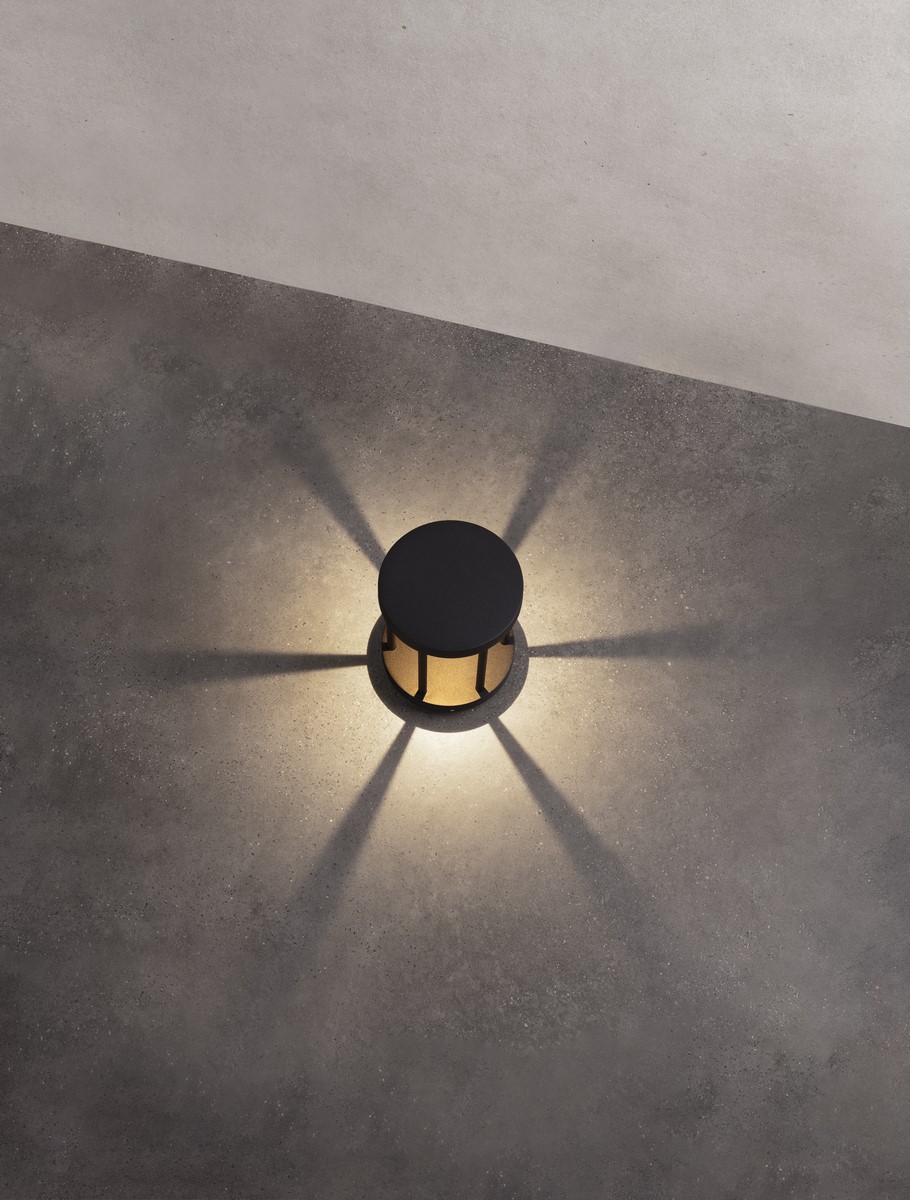ΕΠΙΔΑΠΕΔΙΟ ΦΩΤΙΣΤΙΚΟ Dark Anthracite Die-Casting Aluminium & Clear Glass IP65