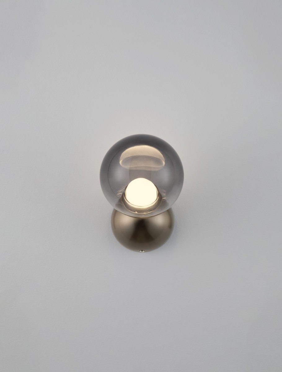 ΑΠΛΙΚΑ ΤΟΙΧΟ LED Brushed Nickel Steel & Aluminium & Smokey Glass