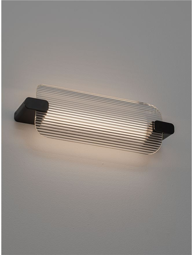 LED ΑΠΛΙΚΑ ΤΟΙΧΟΥ Matt Black Metal & Clear Glass H:40,5cm