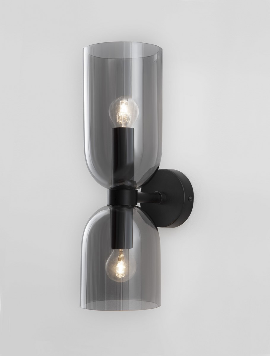 ΑΠΛΙΚΑ ΤΟΙΧΟΥ Smoky Glass & Black Metal Base