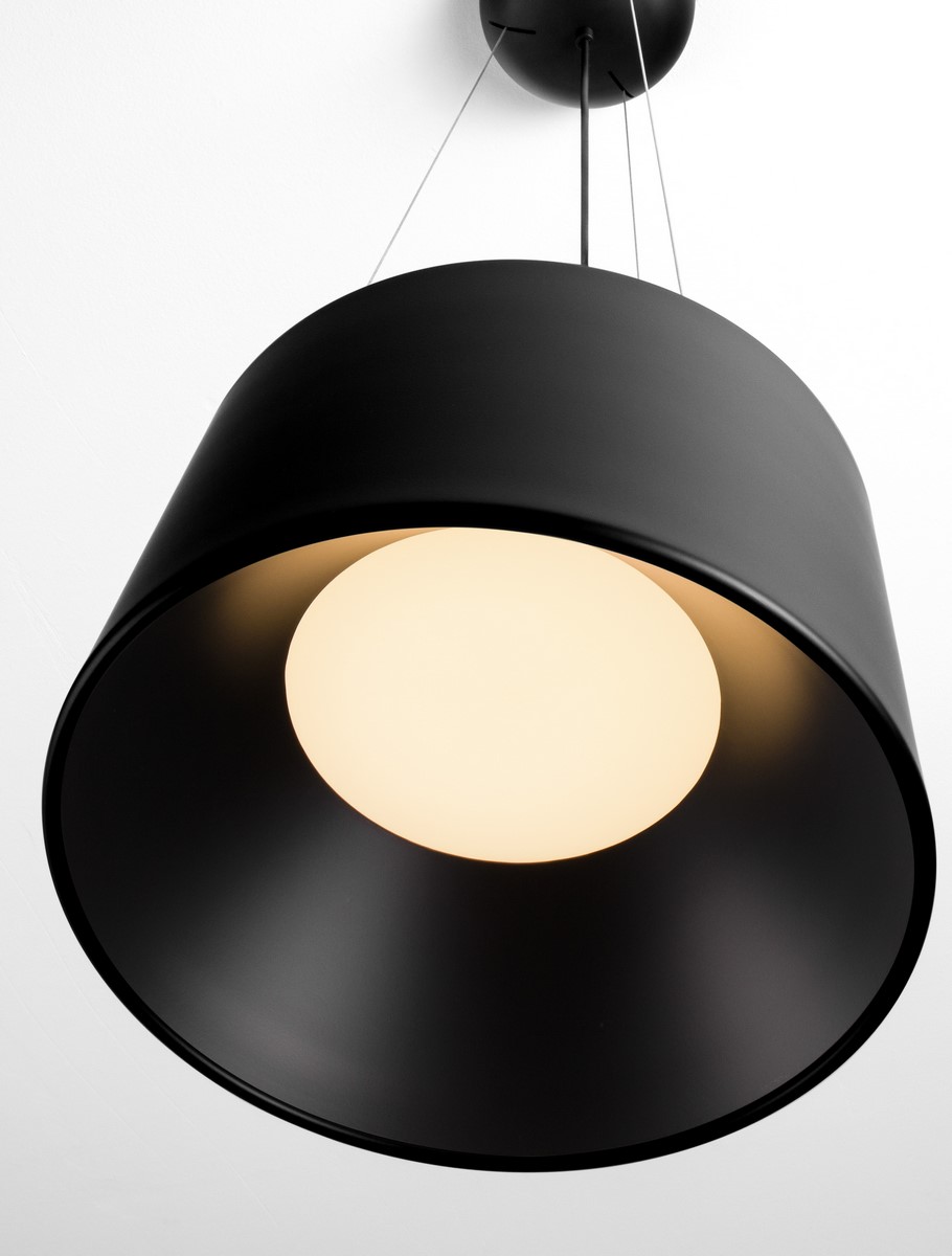 ΚΡΕΜΑΣΤΟ ΦΩΤΙΣΤΙΚΟ Sandy Black Aluminium & Steel