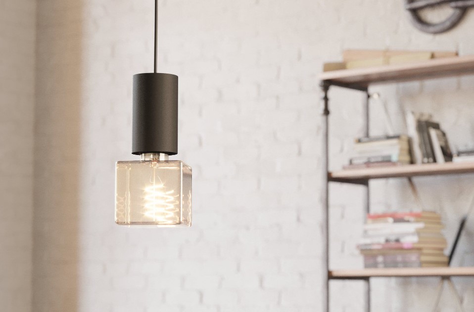 DECORATIVE E27 BULB AMBER-CUBE