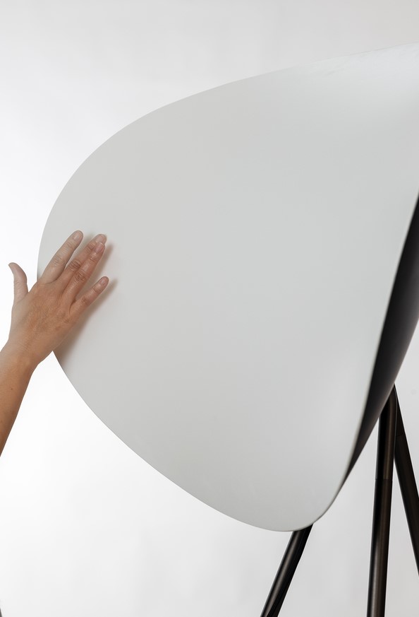 CONTEMPORARY TRIPOD LED FLOOR LAMP H:180cm BELGIUM