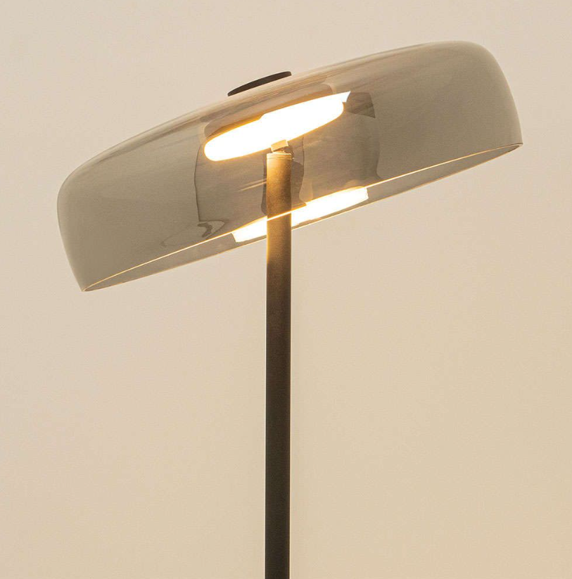 ΕΠΙΔΑΠΕΔΙΟ ΦΩΤΙΣΤΙΚΟ ΜΕ ΦΙΜΕ ΓΥΑΛΙ Η:162cm 15W 3000K
