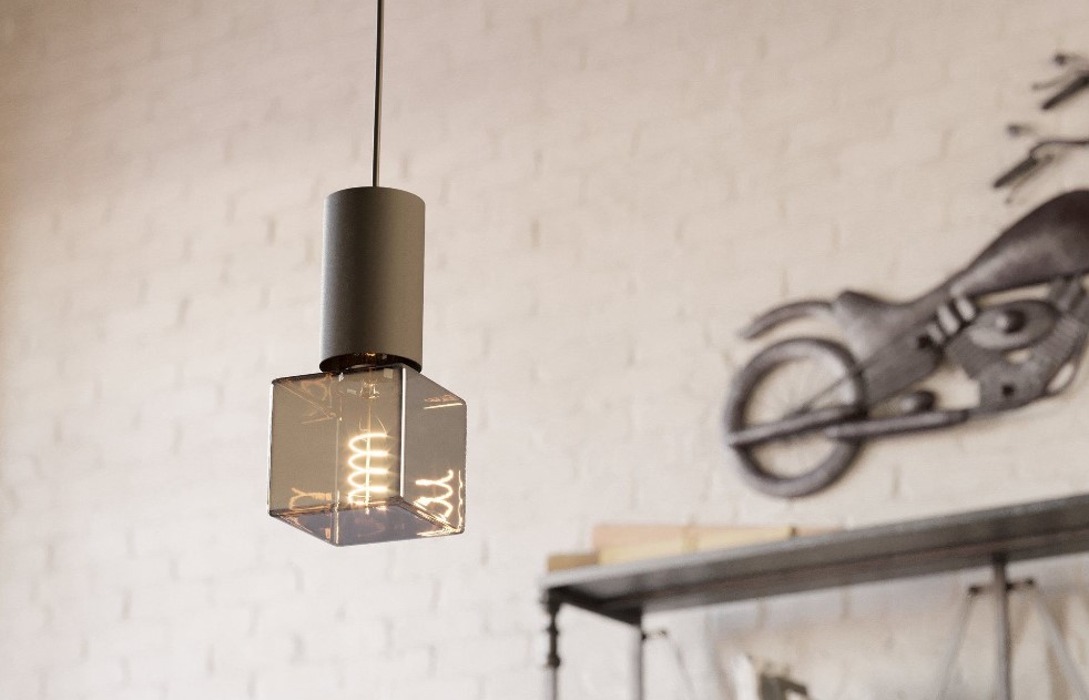 DECORATIVE E27 BULB SMOKED GREY-CUBE