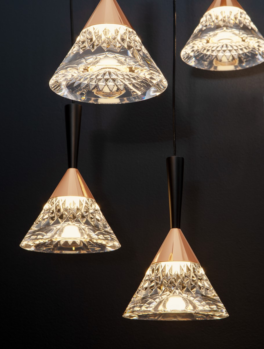 ΚΡΕΜΑΣΤΟ 5ΦΩΤΟ LED Matt Black Gold Metal & Acrylic
